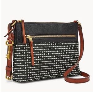 Fossil Fiona Leather Crossbody Bag Black Brown white 
classic everyday purse